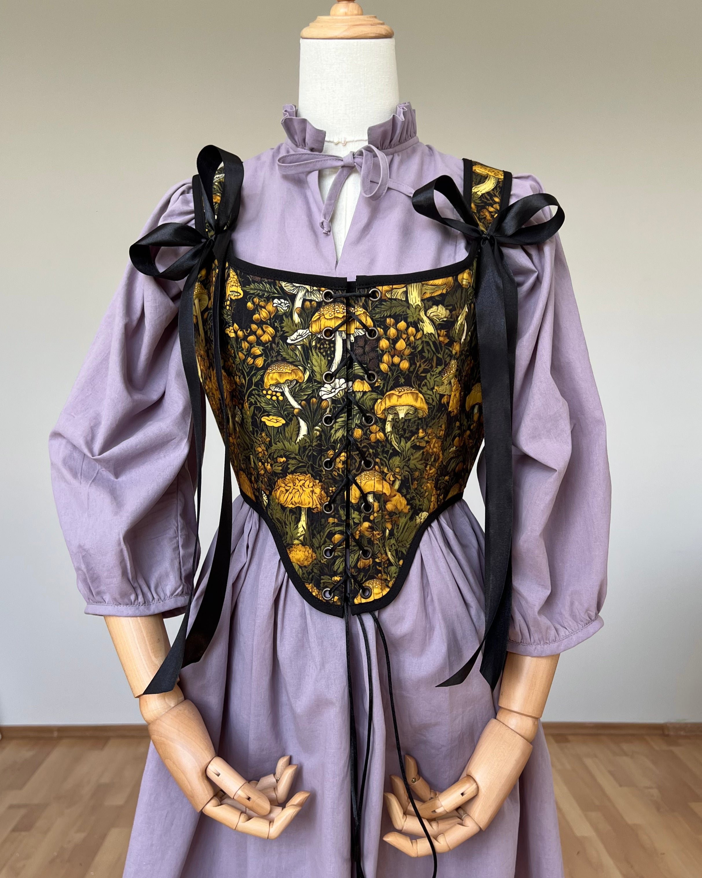 Reversible Black Mushroom Corset