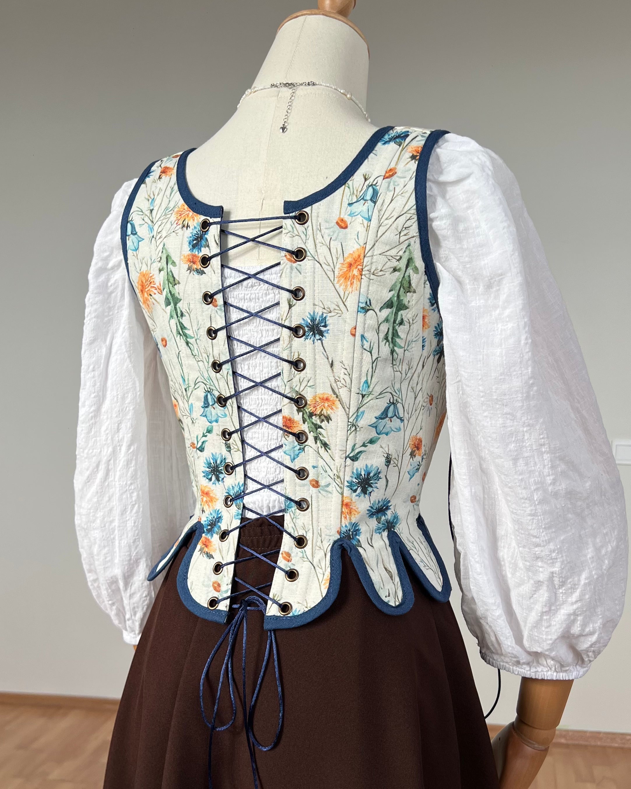 Reversible 18th-century Blue Wildflowers Stays