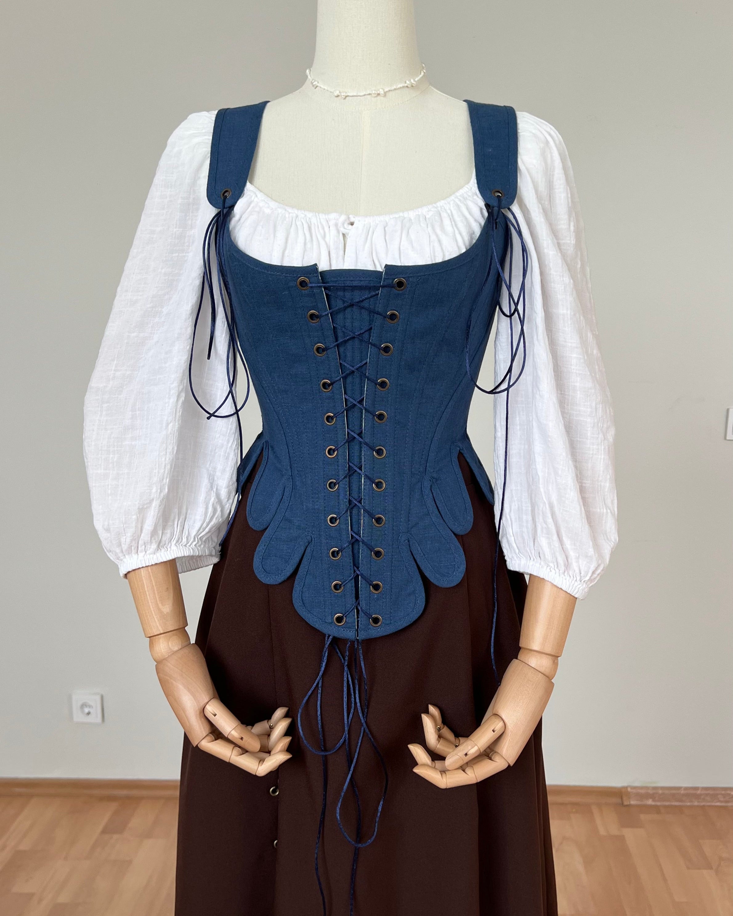 Reversible 18th-century Blue Wildflowers Stays