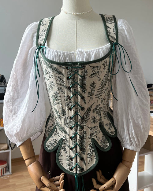 Reversible 18th-century Green Fern Stays